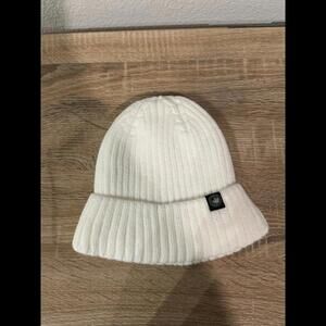 CANADA WEATHER GEAR Thermal Plush Lined Winter Beanie | Ivory